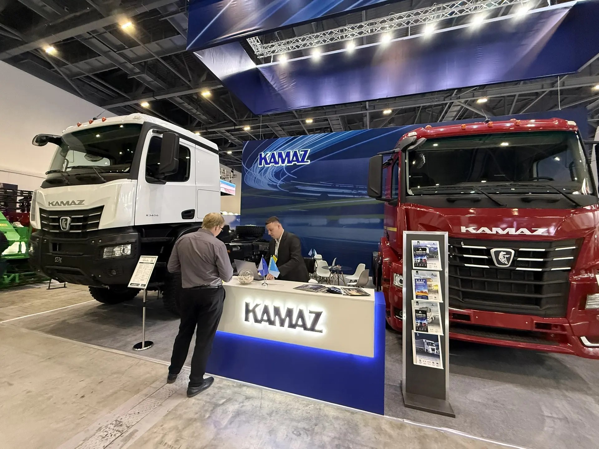 Стенд КАМАЗ на выставке KazAgro в Астане: тягачи поколения К5